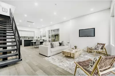 1114 26th Avenue #C, Seattle, WA 98122 - Photo 8