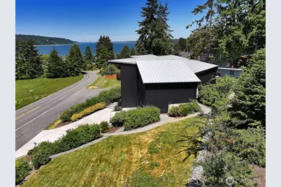 1649 Stewart Road, Freeland, WA 98249 - Photo 2