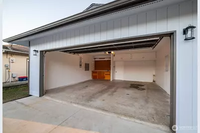 8216 Snohomish Road, Blaine, WA 98230 - Photo 40