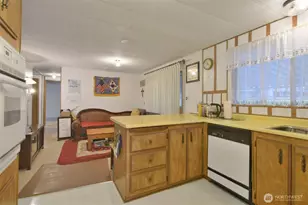 13320 Hwy 99, Everett, WA 98204 - Photo 8