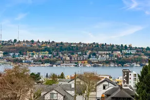 2337 10th Ave E, Seattle, WA 98102 - Photo 16