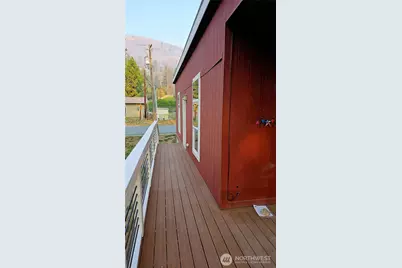 5 Columbia Drive #2, Barney's Junction, WA 99141 - Photo 2