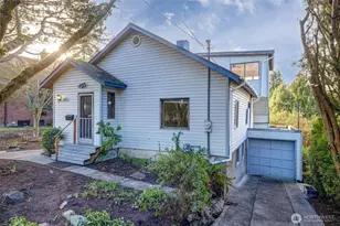 7233 36th Ave SW, Seattle, WA 98126 - Photo 2