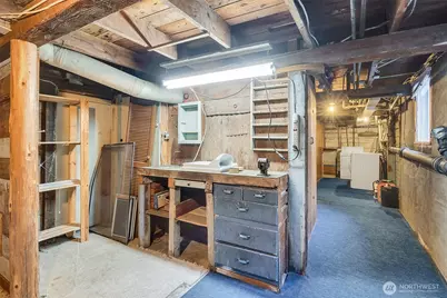 7233 36th Avenue SW, Seattle, WA 98126 - Photo 28