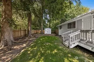 19101 1st Ave S, Normandy Park, WA 98148 - Photo 24