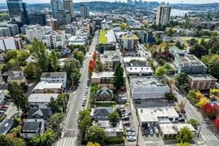 5045 11th Ave NE, Seattle, WA 98105 - Photo 8