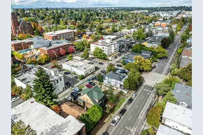 5045 11th Avenue NE, Seattle, WA 98105 - Photo 10