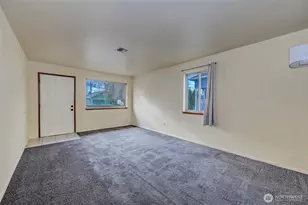 2707 18th St, Everett, WA 98201 - Photo 4