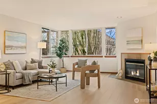 2350 10th Ave E, Seattle, WA 98102 - Photo 4