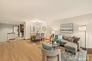 2350 10th Ave E, Seattle, WA 98102 - Photo 6