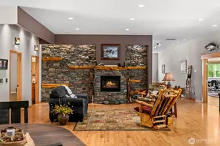 2720 NW Cascade Ave, East Wenatchee, WA 98802 - Photo 6