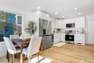 3538 SW Southern St, Seattle, WA 98126 - Photo 4