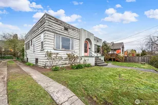 1142 N 77th St, Seattle, WA 98103 - Photo 2