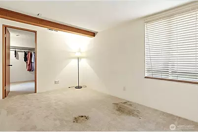 8902 30th Avenue NW, Seattle, WA 98117 - Photo 18