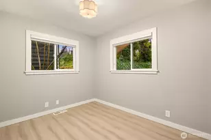 7010 NE 153rd Pl, Kenmore, WA 98028 - Photo 32