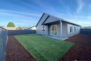 520 Rainbow Way, Kelso, WA 98626 - Photo 6