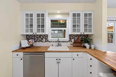 824 S State Street, Tacoma, WA 98405 - Photo 6