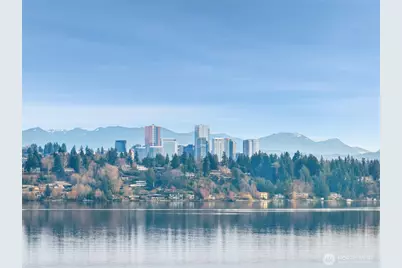 1600 43rd Avenue E #209, Seattle, WA 98112 - Photo 36