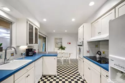 11644 19th Avenue SW, Burien, WA 98146 - Photo 6