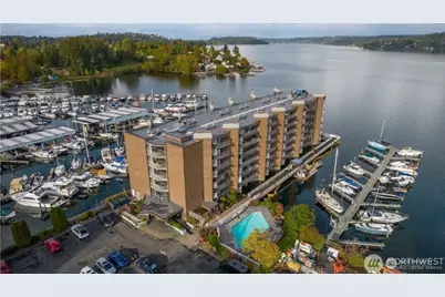 9500 Rainer Avenue S #212, Seattle, WA 98118 - Photo 38