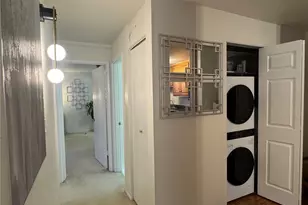 9500 Rainer Ave S, Seattle, WA 98118 - Photo 32