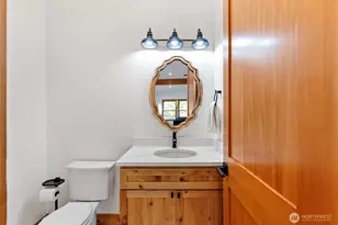 42524 Dean Kreger Rd E, Eatonville, WA 98328 - Photo 18