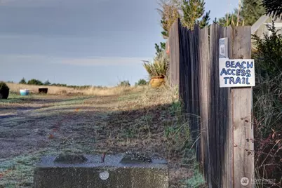 1504 170th Place, Long Beach, WA 98631 - Photo 4