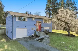 4604 224th Pl SW, Mountlake Terrace, WA 98043 - Photo 2