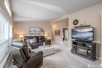 15216 122nd Avenue E #3, Puyallup, WA 98374 - Photo 4