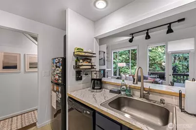 10500 Mt Baker Hwy #106, Deming, WA 98244 - Photo 12