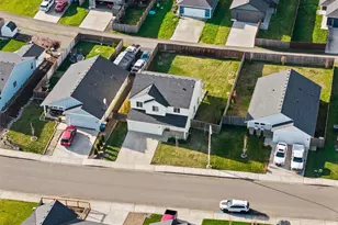 405 Cardinal Ave, Winlock, WA 98596 - Photo 4