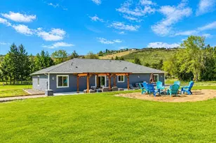 6422 Cowiche Canyon Ln, Yakima, WA 98908 - Photo 2