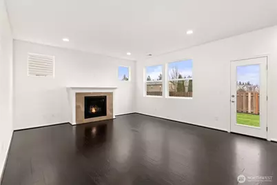 1833 193rd Street Ct E, Spanaway, WA 98387 - Photo 10