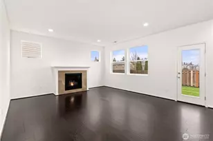 1833 193rd St Ct E, Spanaway, WA 98387 - Photo 10