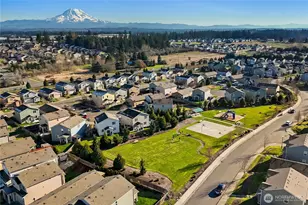 1833 193rd St Ct E, Spanaway, WA 98387 - Photo 40