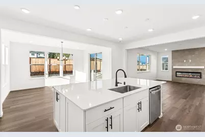 300 N 55th Street #35, Seattle, WA 98273 - Photo 8