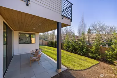 10204 NE 43rd Street, Kirkland, WA 98033 - Photo 34