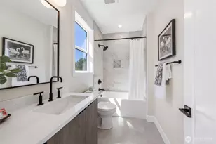 10204 NE 43rd St, Kirkland, WA 98033 - Photo 26