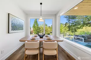 10204 NE 43rd St, Kirkland, WA 98033 - Photo 16