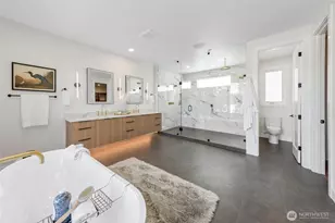 10204 NE 43rd St, Kirkland, WA 98033 - Photo 22