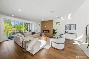 10204 NE 43rd St, Kirkland, WA 98033 - Photo 6