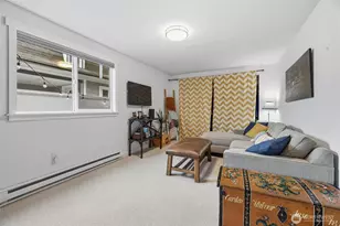 2404 Cherry St, Bellingham, WA 98225 - Photo 26