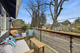 2404 Cherry St, Bellingham, WA 98225 - Photo 18