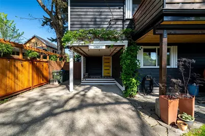 2404 Cherry Street, Bellingham, WA 98225 - Photo 4