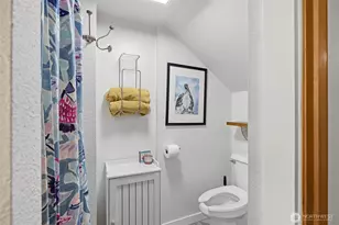 2404 Cherry St, Bellingham, WA 98225 - Photo 30