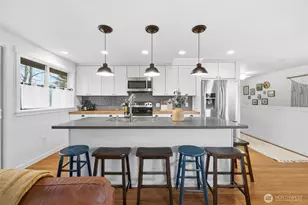 2404 Cherry St, Bellingham, WA 98225 - Photo 14