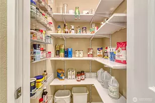 972 9th Cir, Fox Island, WA 98333 - Photo 10