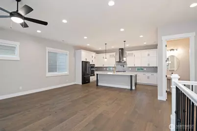 13025 75th Place S, Seattle, WA 98178 - Photo 6