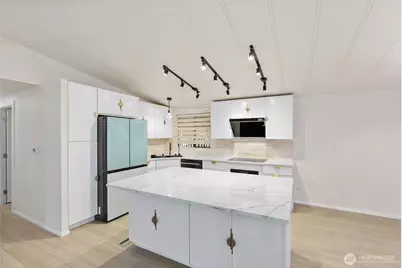 28000 NE 142nd Place #121, Duvall, WA 98019 - Photo 8