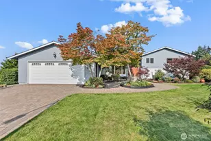 1133 Emerald Hills Dr, Edmonds, WA 98020 - Photo 4